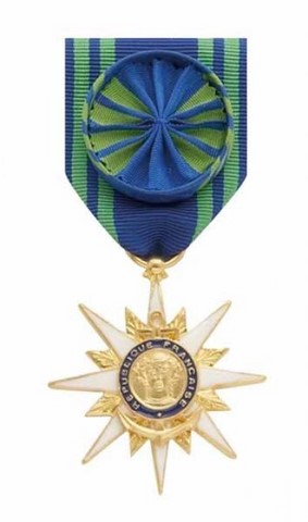 Médaille d'officier 