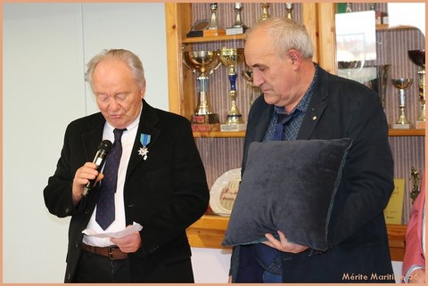 remise médaille méritemaritime 56